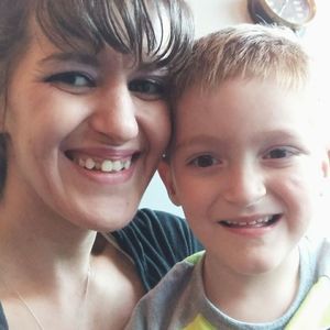 Meet your Posher, April